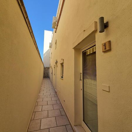 Dimora Mazzini - Salento Selection Bed & Breakfast Tuglie Exterior photo